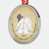 Neu verheiratetes Gold Snow Couple Erste Weihnacht Ornament Aus Metall (Links)