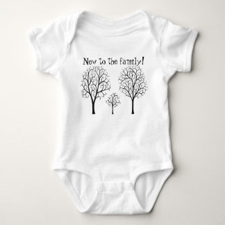 Neu zum Stammbaum Baby Strampler