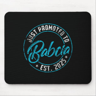 Neubabcia erstmals 2025 nach Oma Ann befördert Mousepad