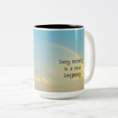 Neubeginn Zweifarbige Tasse (VorderseiteRechts)