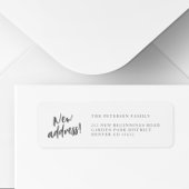 Neue Adresse einfache Schwarz-weiße Rücksendeadres