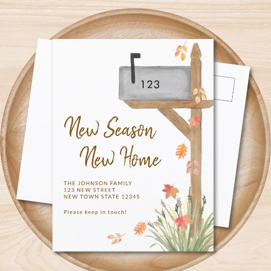 Neue Jahreszeit Neue Zuhause fallen Ankündigungspostkarte