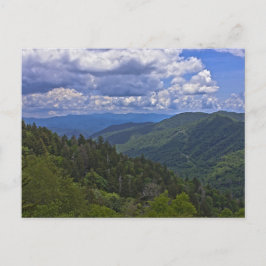 Neue Lücke, große, rauchige Berge Postkarte