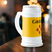 Neue mexikanische Flagge mit Zia-Symbol Bierglas