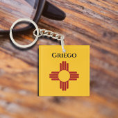 Neue mexikanische Flagge mit Zia-Symbol Schlüsselanhänger