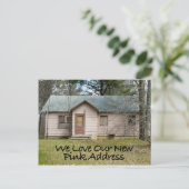 Neue rosa Adresse - Funny Change of Address Card Ankündigungspostkarte (Stehend Vorderseite)