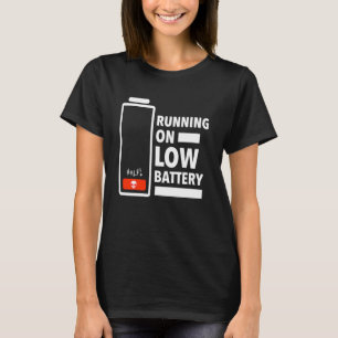 Neue Väter Neue Mütter laufen auf niedriger Batter T-Shirt