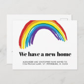 Neue Zuhause Rainbow Gay Couple Moving Ankündigungspostkarte (Vorne/Hinten)