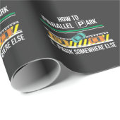 Neuer Führerschein Parallel Park Geschenkpapier (Rolleneckpunkt)