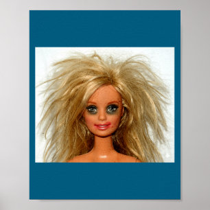 Neuer lustiger gestresster blonder Puppen-Gesichts Poster