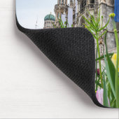 Neuer Rathausturm in München, Deutschland Mousepad (Ecke)