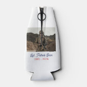 Neuere amerikanische Flagge 4. Juli Army Retiremen Flaschenkühler (Rückseite)