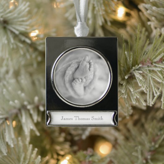 Neues Baby NAME Schwarz-weißes FOTO Zeitloses Halt Banner-Ornament Silber (Baum)