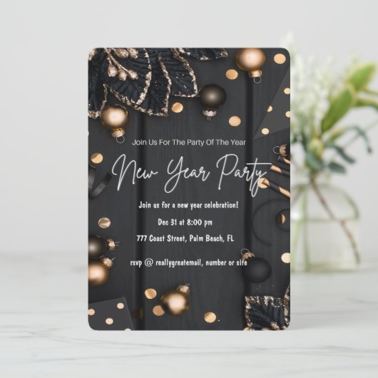 Neues Gold Schwarzes Party Elegante Custom Einladung (Stehend Vorderseite)