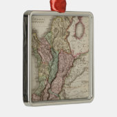 Neues Grenada Ornament Aus Metall (Rechts)