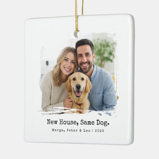 Neues Haus, gleicher Hund, Schreibmaschinenminimal Keramikornament (Links)