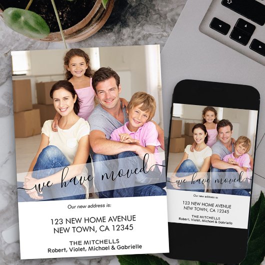 Neues Zuhause-Foto Wir haben elegantes Skript über Ankündigung