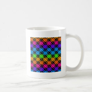 Neueste kantige, farbenfrohe karierte Regenbogen-M Kaffeetasse
