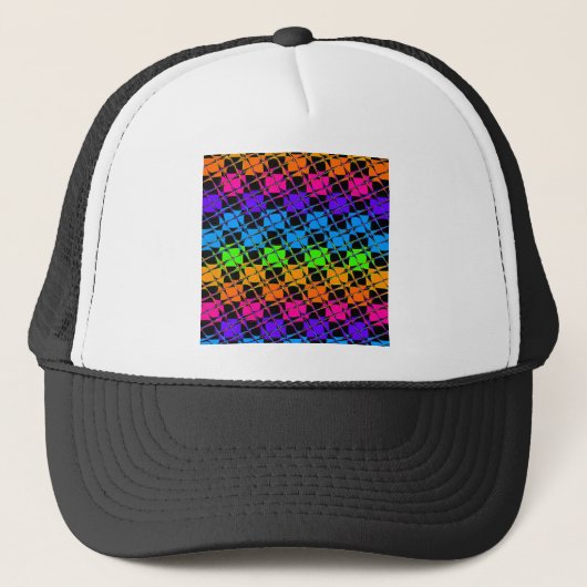 Neuestes Edgy Colorful Checkered Rainbow-Muster Truckerkappe (Vorderseite)
