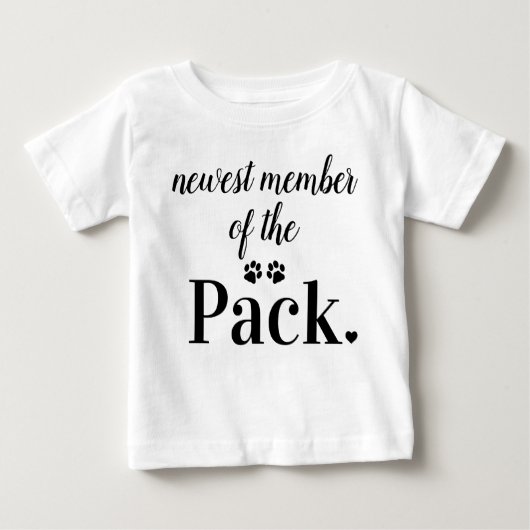 Neuestes Mitglied der Packungsbeilage Baby T-shirt (Vorderseite)