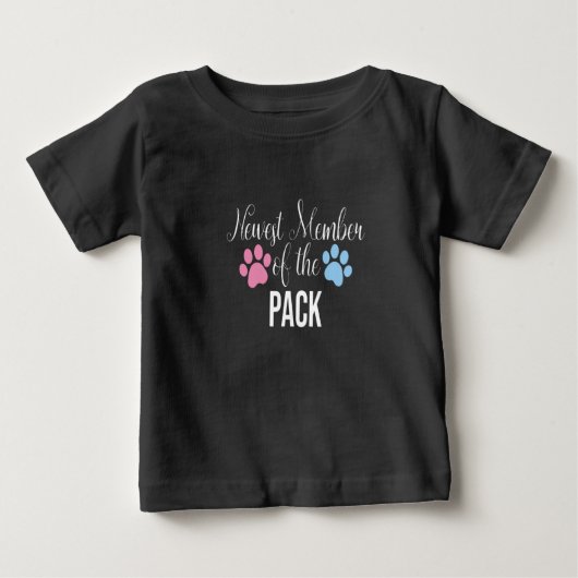 Neuestes Mitglied des Pakets,Ankündigungsgeschenk Baby T-shirt (Vorderseite)