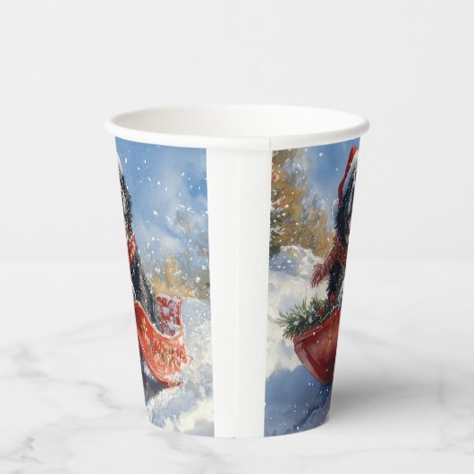 Neufundland Hund in Sledge Let it Snow Christmas Pappbecher (Rechts)