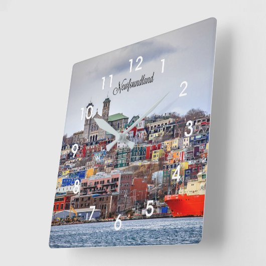 Neufundland, Panoramastadt scapem Quadratische Wanduhr (Winkel)