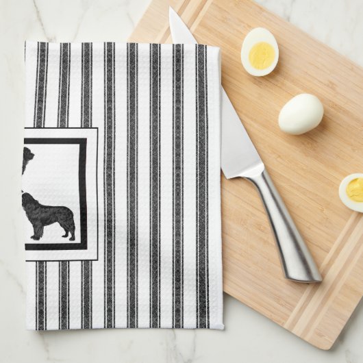 Neufundland Schwarz auf schwarz-weißem Streifen Geschirrtuch (Viertel Falte)