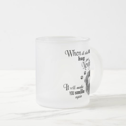 Neufundleander niedliche Hunde züchten Slogan Mattglastasse (VorderseiteRechts)
