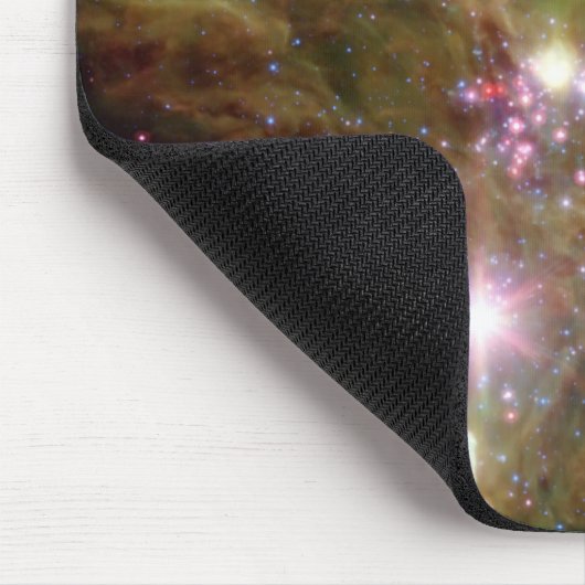 Neugeborene Sterne im Weihnachtsbaum-Cluster Mousepad (Ecke)