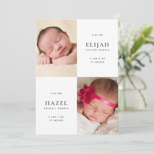 Neugeborene Twins 2-seitige Geburt-Ankündigung des Einladung (Stehend Vorderseite)