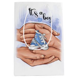 Neugeborenen-Ankündigung – Eltern halten Baby 👣 Mittlere Geschenktüte
