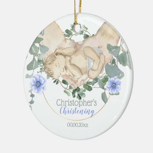 Neugeborener schlafend in Händen Eukalyptus Keramik Ornament (Links)