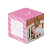 Neugeborenes-Mädchen mit Geburtsstadien und Foto Würfel (Rückseite Schrägansicht)