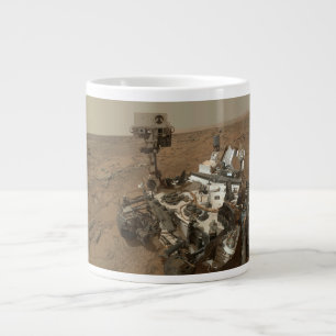Neugier auf der Oberfläche der Mars. Jumbo-Tasse