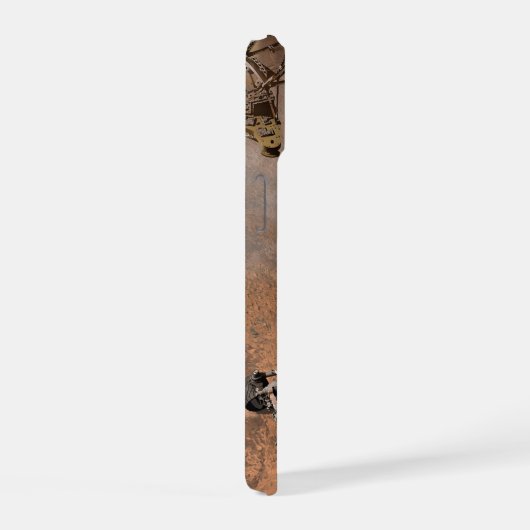 Neugier Rover Landing auf der Marsfläche. iPhone 15 Hülle (Rechte Seite)