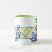 Neugierig lil Dragon~ Fragen Sie alles! Tasse (Zentrum)