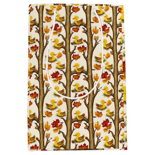 Neugierige Ducklings und Herbstleppmuster Mittlere Geschenktüte (Vorderseite)