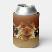 Neugierige Giraffe kann gemütlich Dosenkühler (Kanne Vorderseite)