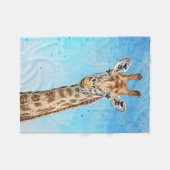 Neugierige Giraffe mit Blue Confetti Sky Fleecedecke (Vorderseite (Horizontal))