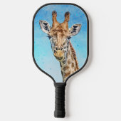 Neugierige Giraffe mit Blue Confetti Sky Pickleball Schläger (Rückseite)