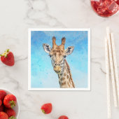 Neugierige Giraffe mit Blue Confetti Sky Serviette (Beispiel)