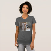 Neugierige Kätzchen T-Shirt (Vorne ganz)