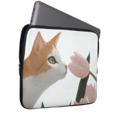Neugierige Katze Frühlingsblumen Laptopschutzhülle (Vorne Rechts)