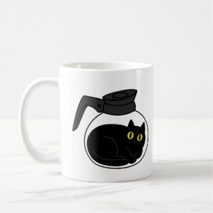 Neugierige schwarze Katze in Kaffeekanne Tasse