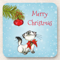 Neugierige Weihnachtsküche mit einem roten Bow