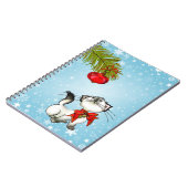 Neugierige Weihnachtsküche mit einem roten Bow Notizblock (Linke Seite)