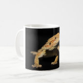 Neugieriger bärtiger Drache Kaffeetasse (Vorderseite Links)