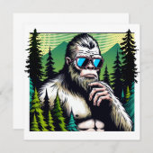 Neugieriger Bigfoot mit Sonnenbrille Verstecken in (Vorne/Hinten)