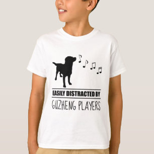 Neugieriger Hund, leicht von Guzheng Spielern abge T-Shirt